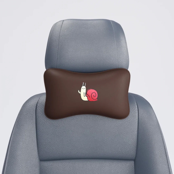 Подушки под шею Подушка под шею коричневая с вышивкой Улиточка